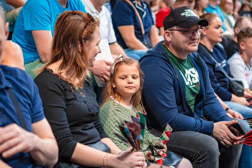 Kibice na meczu Śląska Wrocław z drużyną Arriva Polski Cukier Toruń w Orbicie