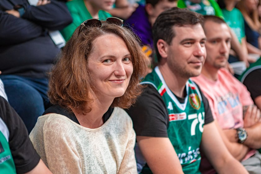 Kibice na meczu Śląska Wrocław z drużyną Arriva Polski Cukier Toruń w Orbicie