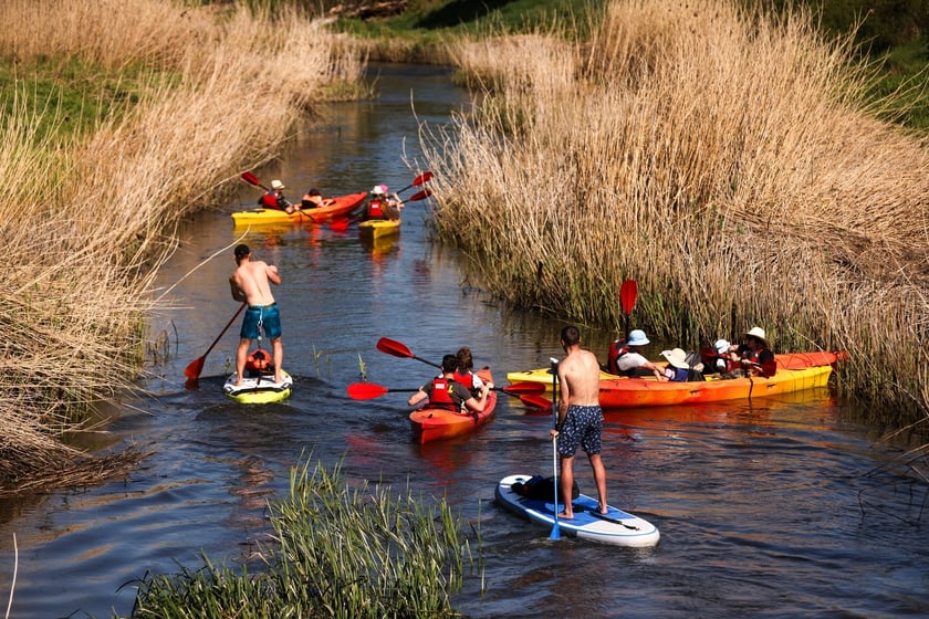 Spływ kajakowy na rozpoczęcie Majówki 2024 we Wrocławiu