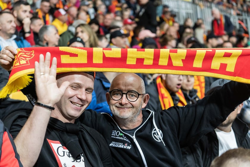 Kibice podczas meczu Betard Sparta Wrocław - Unia Leszno
