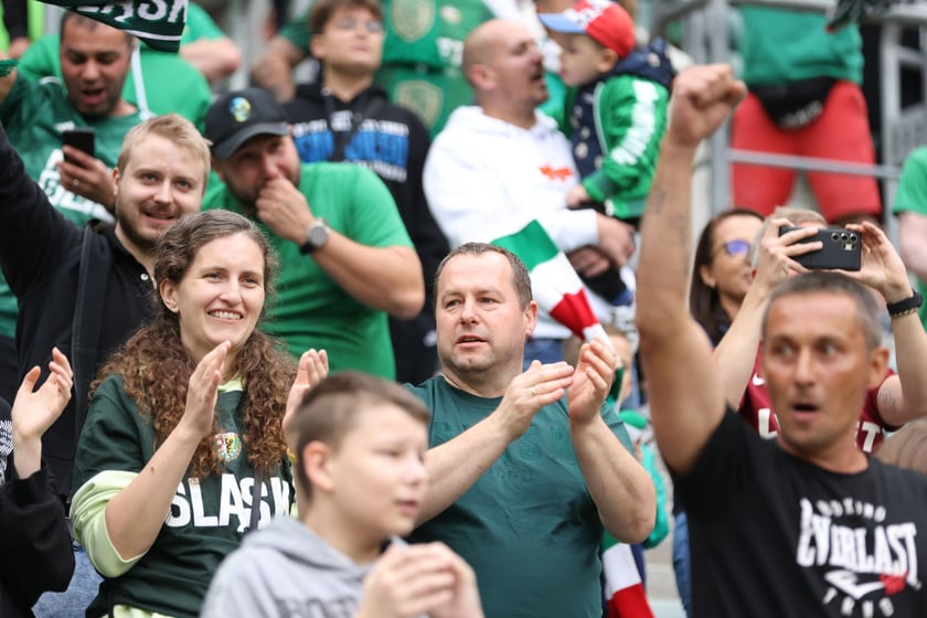 Śląsk Wrocław - Radomiak Radom. Zdjęcia kibiców oraz z meczu.