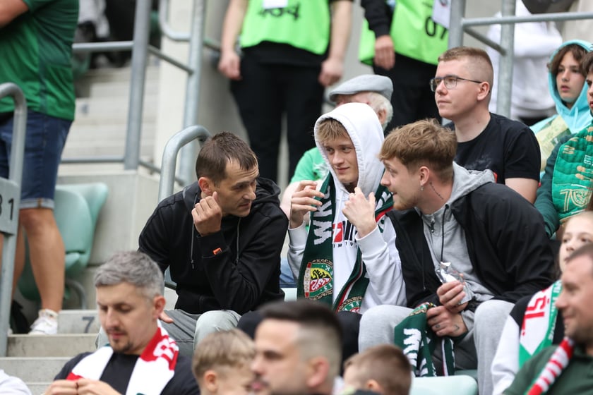 Śląsk Wrocław - Radomiak Radom. Zdjęcia kibiców oraz z meczu.