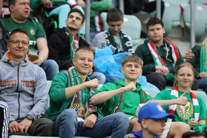 Śląsk Wrocław - Radomiak Radom. Zdjęcia kibiców oraz z meczu.