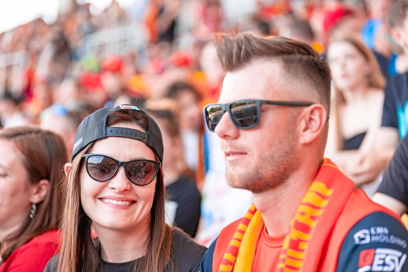 Kibice na meczu Sparta Wrocław - Stal Gorzów Wielkopolski 26 maja na Olimpijskim