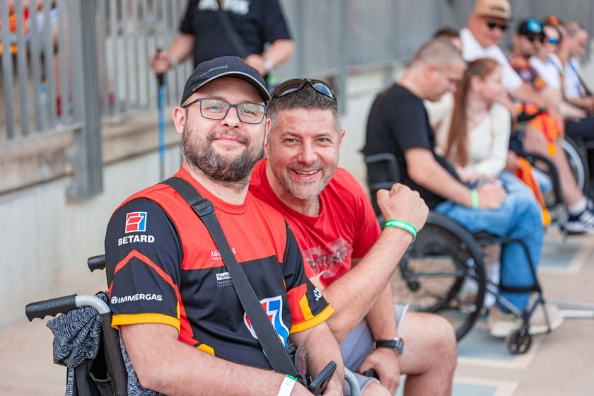 Kibice na meczu Sparta Wrocław - Stal Gorzów Wielkopolski 26 maja na Olimpijskim