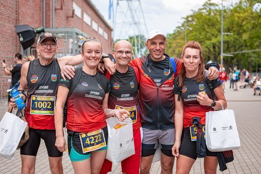 10. PKO Nocny Wrocław Półmaraton – zobaczcie zdjęcia uczestników tuż przed startem