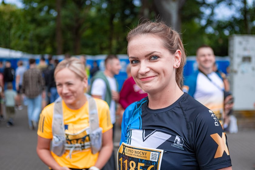 10. PKO Nocny Wrocław Półmaraton – zobaczcie zdjęcia uczestników tuż przed startem