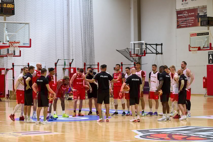 Pierwszy na obozie we Wrocławiu trening kadry z udziałem J. Sochana, 17 czerwca 2024