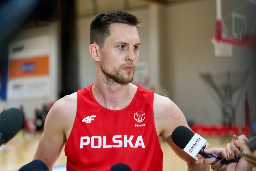 Pierwszy na obozie we Wrocławiu trening kadry z udziałem J. Sochana, 17 czerwca 2024