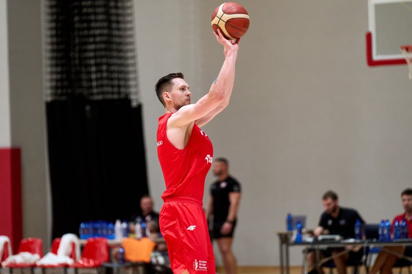 Pierwszy na obozie we Wrocławiu trening kadry z udziałem J. Sochana, 17 czerwca 2024