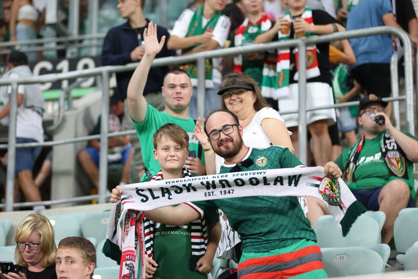 Zdjęcia kibiców z meczu WKS Śląsk Wrocław - FC St. Gallen