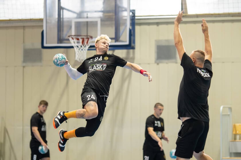 Piłkarze ręczni na treningu przed sezonem 2024/2025