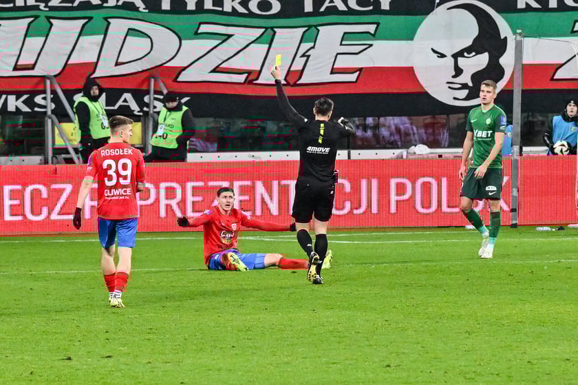 Zdjęcia z meczu Śląska z Piastem - 3 grudnia 2024