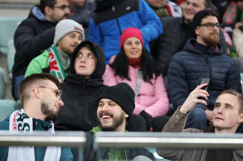 Mecz Śląska z Pogonią 7.03.2025, zdjęcia kibic&oacute;w.