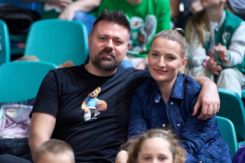 Śląsk Wrocław wygrał z Zastalem w Orbicie. Zdjęcia kibic&oacute;w