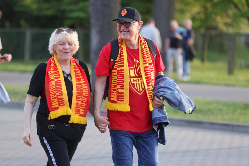 Mecz Sparta - Falubaz. Inauguracja sezonu PGE Ekstraligi we Wrocławiu