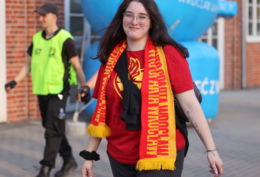 Mecz Sparta - Falubaz. Inauguracja sezonu PGE Ekstraligi we Wrocławiu