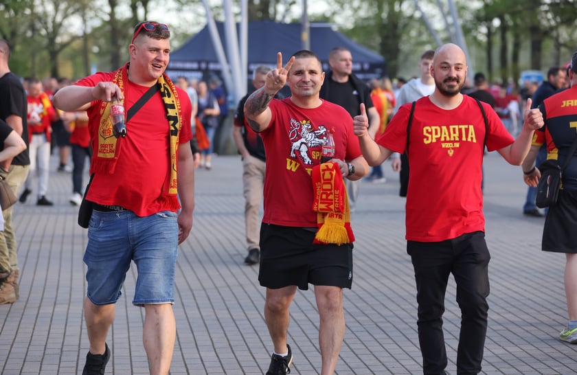 Mecz Sparta - Falubaz. Inauguracja sezonu PGE Ekstraligi we Wrocławiu