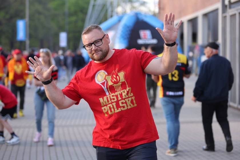 Mecz Sparta - Falubaz. Inauguracja sezonu PGE Ekstraligi we Wrocławiu