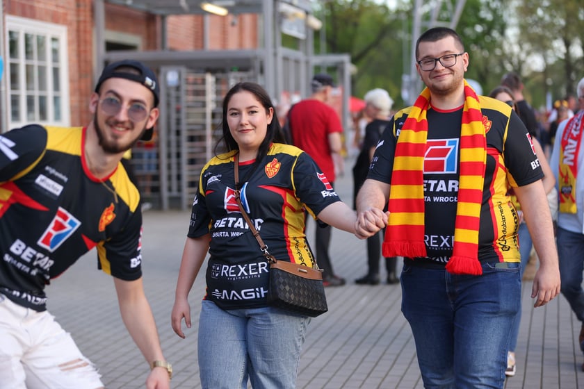 Mecz Sparta - Falubaz. Inauguracja sezonu PGE Ekstraligi we Wrocławiu