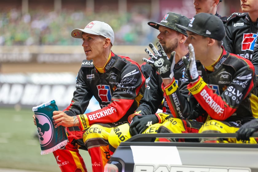 Mecz Sparta - Falubaz. Inauguracja sezonu PGE Ekstraligi we Wrocławiu