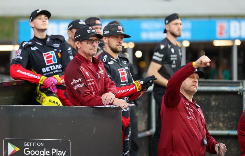 Mecz Sparta - Falubaz. Inauguracja sezonu PGE Ekstraligi we Wrocławiu