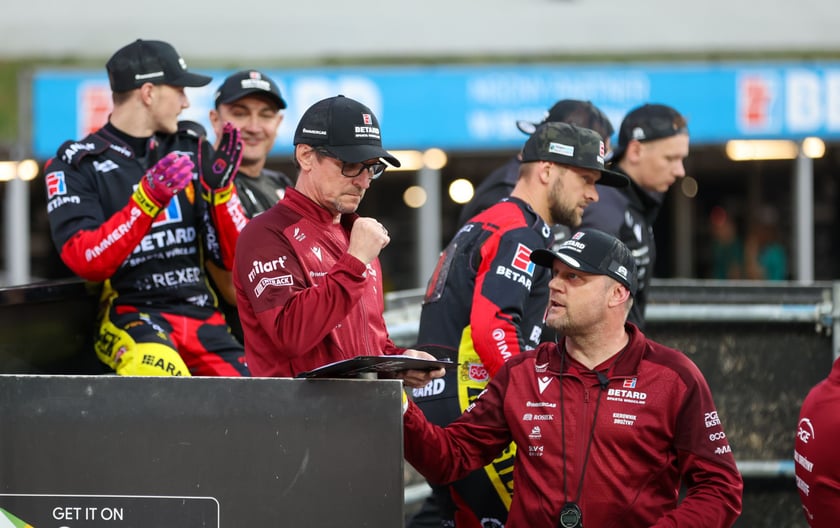 Mecz Sparta - Falubaz. Inauguracja sezonu PGE Ekstraligi we Wrocławiu