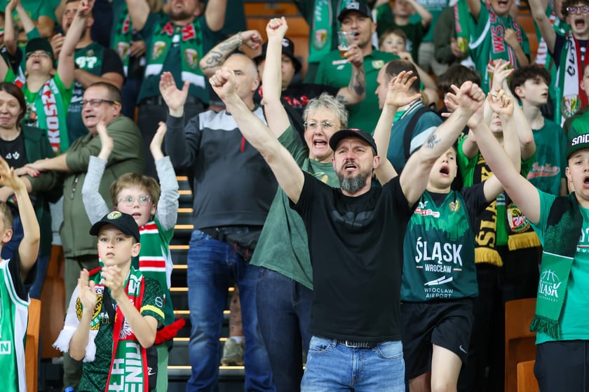 Mecz Śląska ze Stalą (91:87) w Hali Stulecia