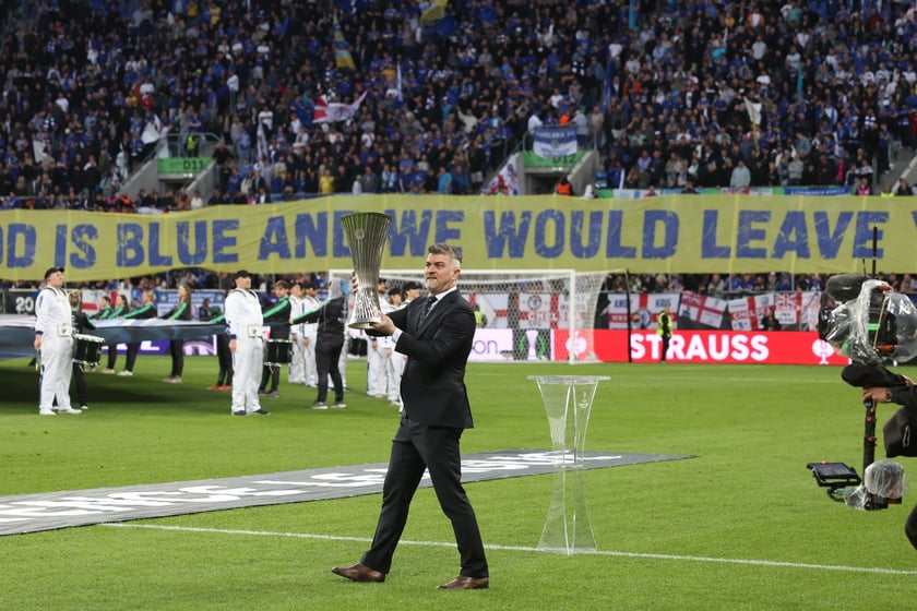 Finał Ligi Konferencji we Wrocławiu - piłkarze Chelsea i Realu Betis podczas meczu