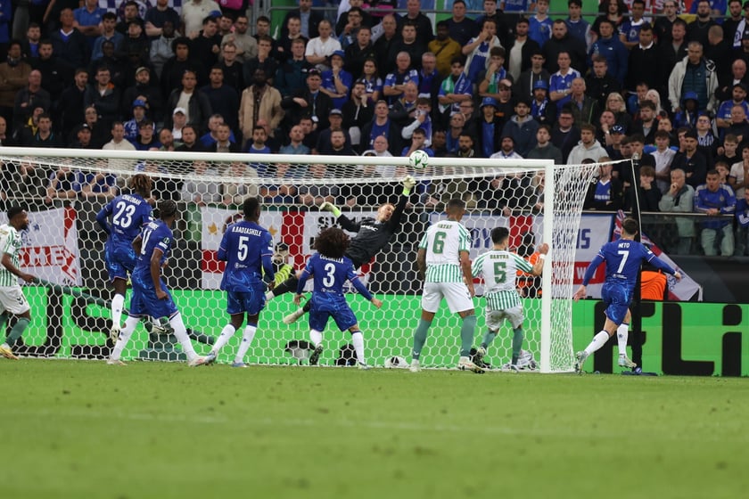 Finał Ligi Konferencji we Wrocławiu - piłkarze Chelsea i Realu Betis podczas meczu