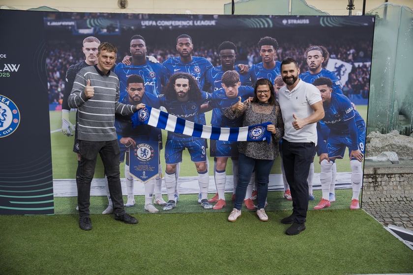 Kibice Realu Betis w strefie na Rynku kilka godzin przed finałem Ligi Konferencji