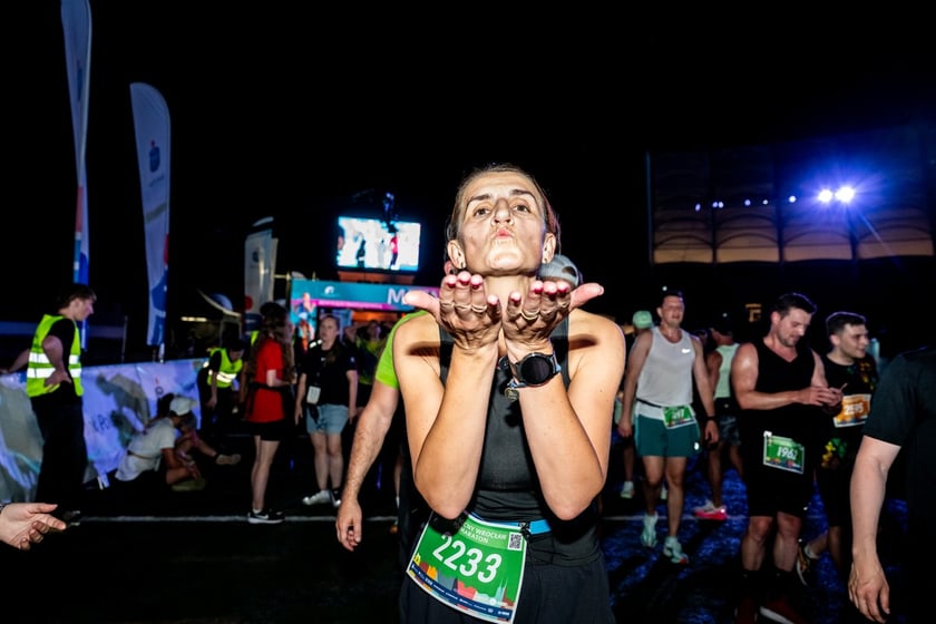Uczestnicy 11. PKO Nocnego Wrocław Półmaratonu