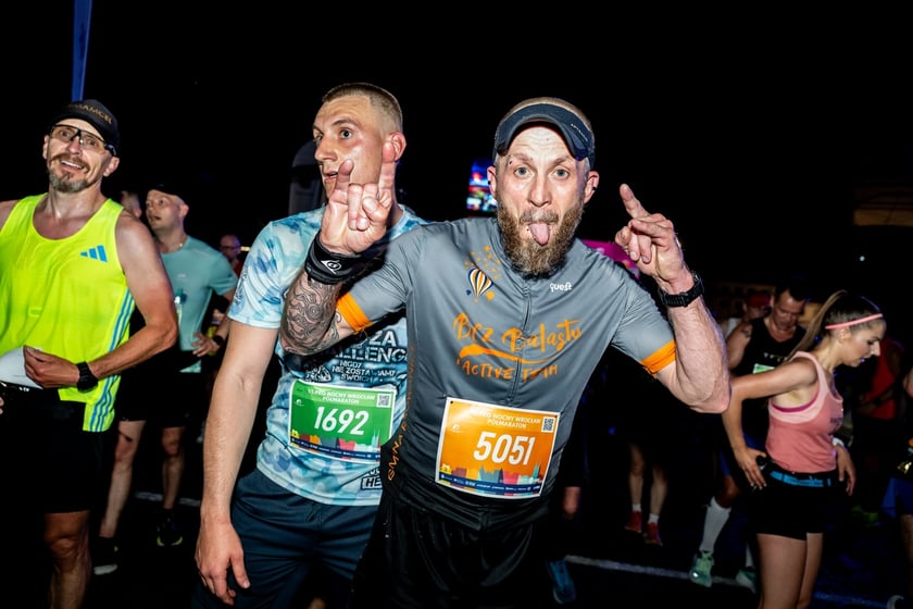 Uczestnicy 11. PKO Nocnego Wrocław Półmaratonu