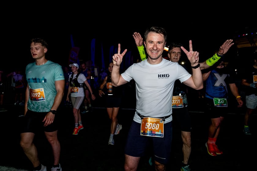 Uczestnicy 11. PKO Nocnego Wrocław Półmaratonu
