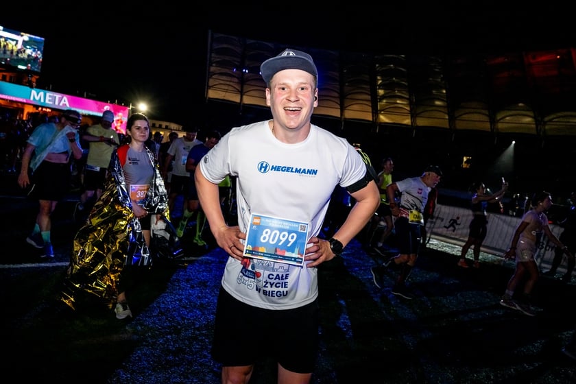 Uczestnicy 11. PKO Nocnego Wrocław Półmaratonu