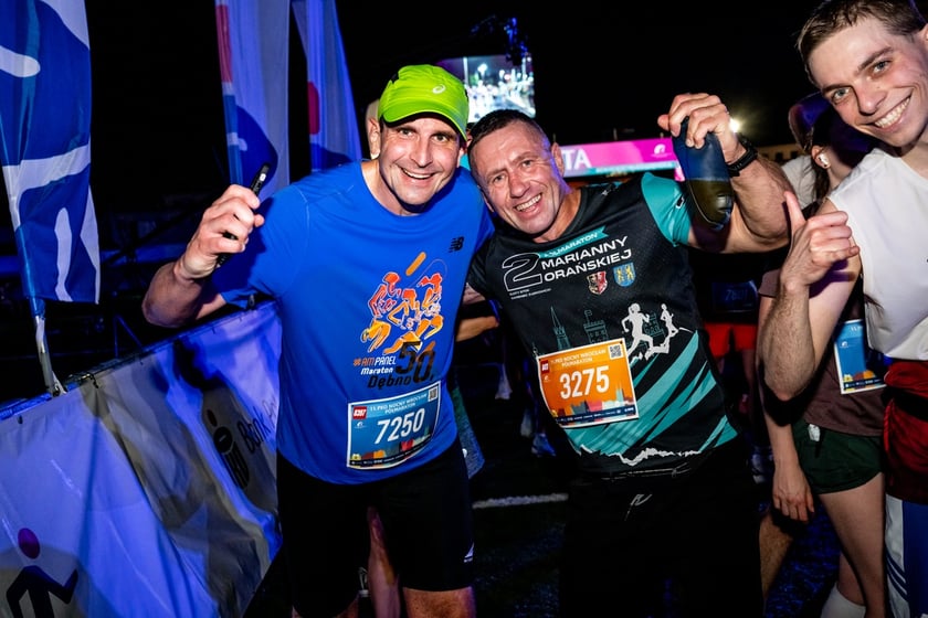 Uczestnicy 11. PKO Nocnego Wrocław Półmaratonu