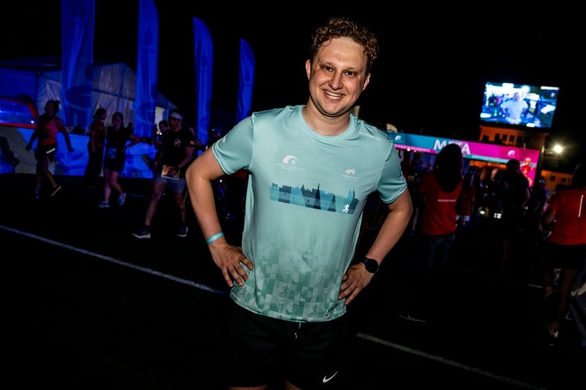 Uczestnicy 11. PKO Nocnego Wrocław Półmaratonu