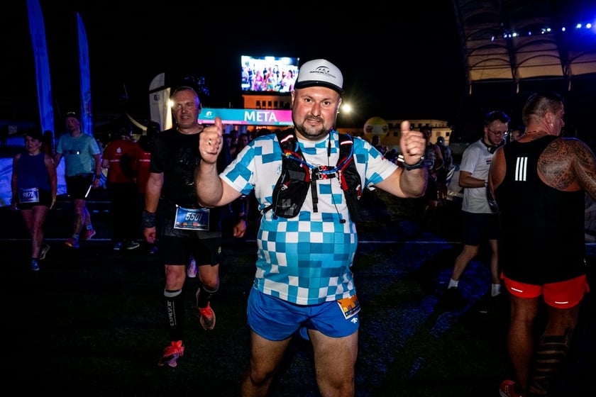 Uczestnicy 11. PKO Nocnego Wrocław Półmaratonu