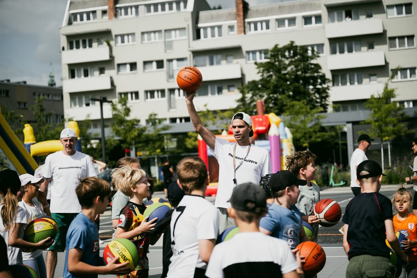 Wrocław Gra w Koszykówkę na placu Nowy Targ, 24 czerwca 2025