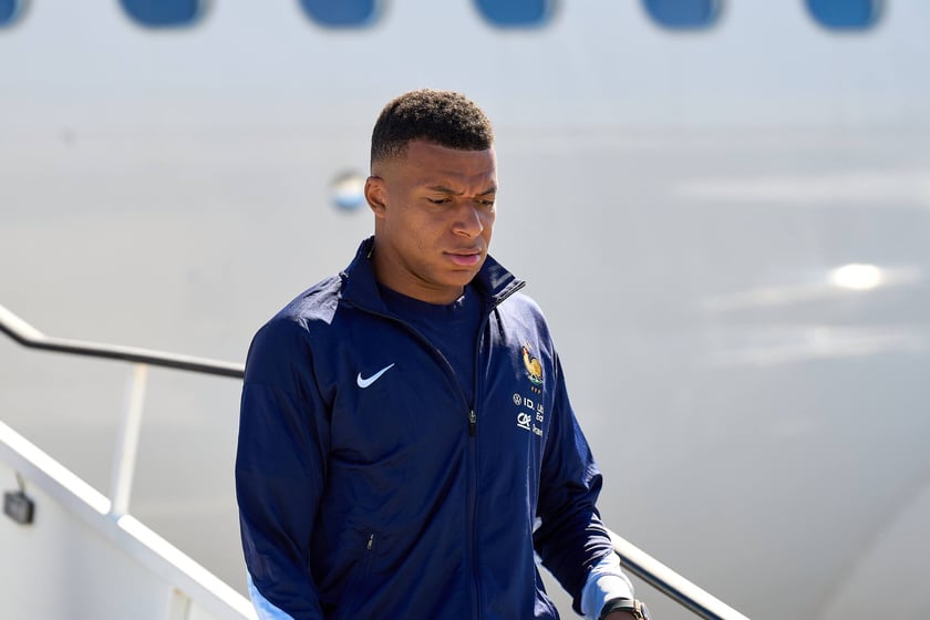 Drużyna narodowa Francji wylądowała we Wrocławiu (4 września 2025)