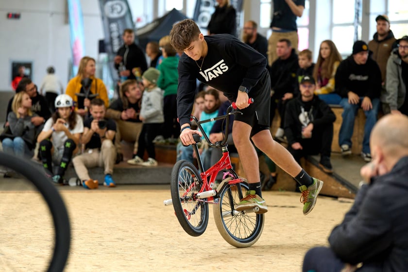 Zawodnicy z Polski i Europy podczas eliminacji BMX Freestyle Contest 2025