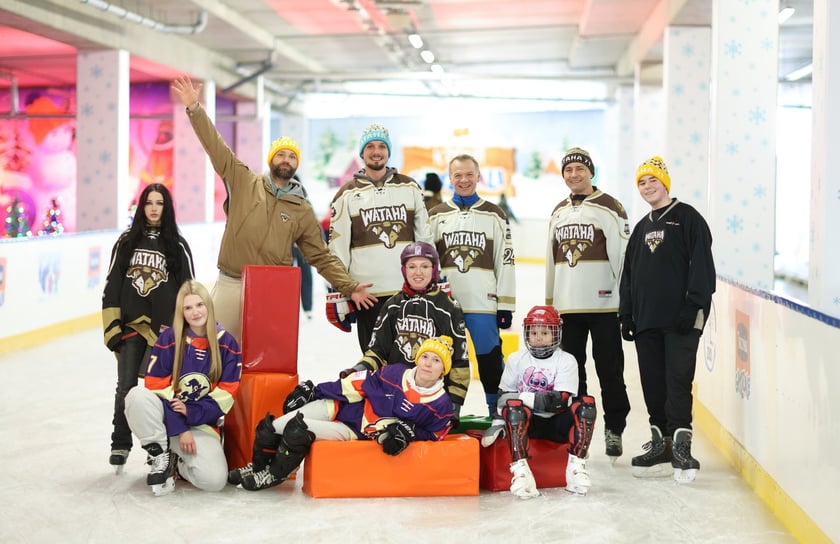 Sobotę 22 listopada 2025 r. ruszyło lodowisko na Tarczyński Arenie