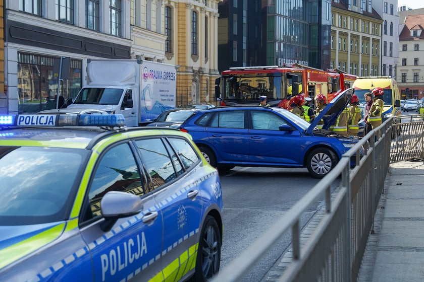 Powiększ obraz: Wypadek na ul. Kazimierza Wielkiego 24 kwietnia 2026 r.