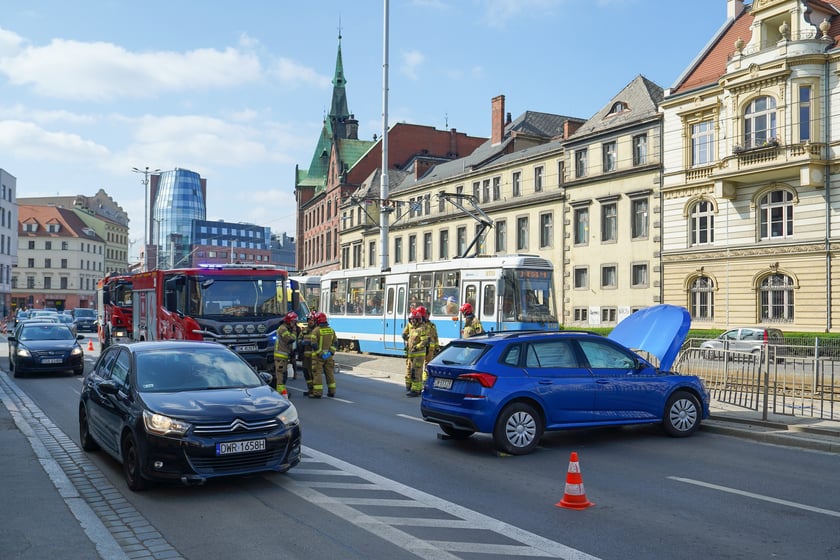 Powiększ obraz: Wypadek na ul. Kazimierza Wielkiego 24 kwietnia 2026 r.