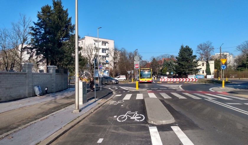 Nowe drogi rowerowe powstały przy ulicach Racławickiej i Skarbowców. Trwa budowa ciągu pieszo-rowerowego przy ul. Spiskiej.