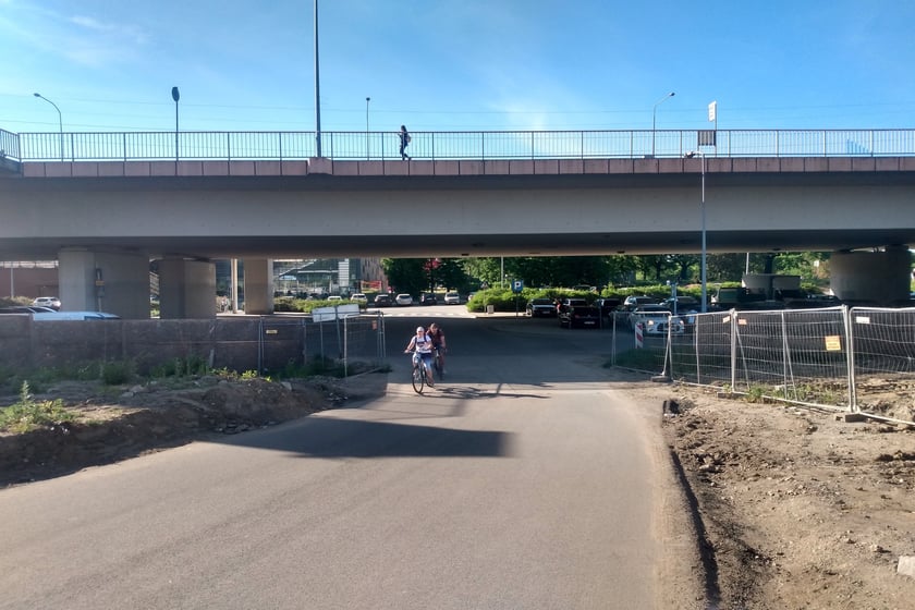 Trwają prace przy przebudowie ul. Popowickiej. Od soboty, 21 maja, nastąpi tam zmiana organizacji ruchu. Roboty mają związek z  budową Tramwaju przez Popowice