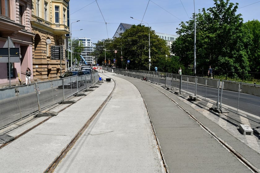 Od 22 maja ostatni etap remontu torowiska na pl. Jana Pawła II