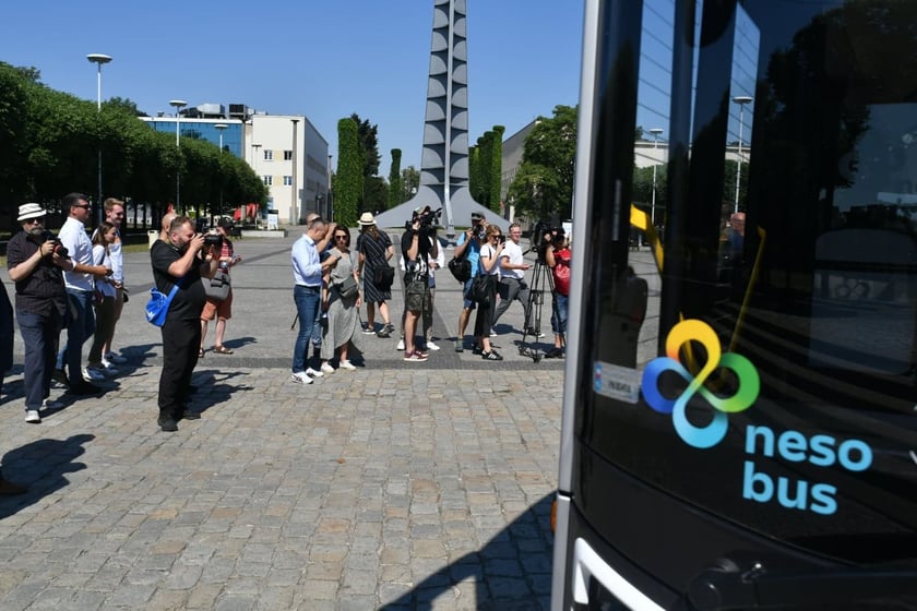 Autobus wodorowy NesoBus jest testowany przez MPK we Wrocławiu
