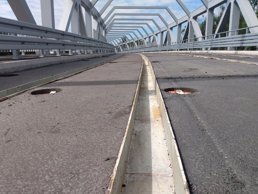 Postępują prace przy budowie Trasy Tramwajowo-Autobusowej (TAT) na Nowy Dwór