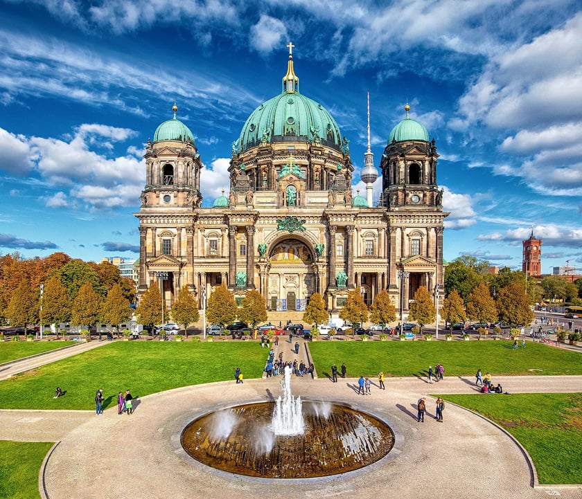 Berlin leży zaledwie 3-4 godziny od Wrocławia. Stolica Niemiec ma wiele do zaoferowania turystom.